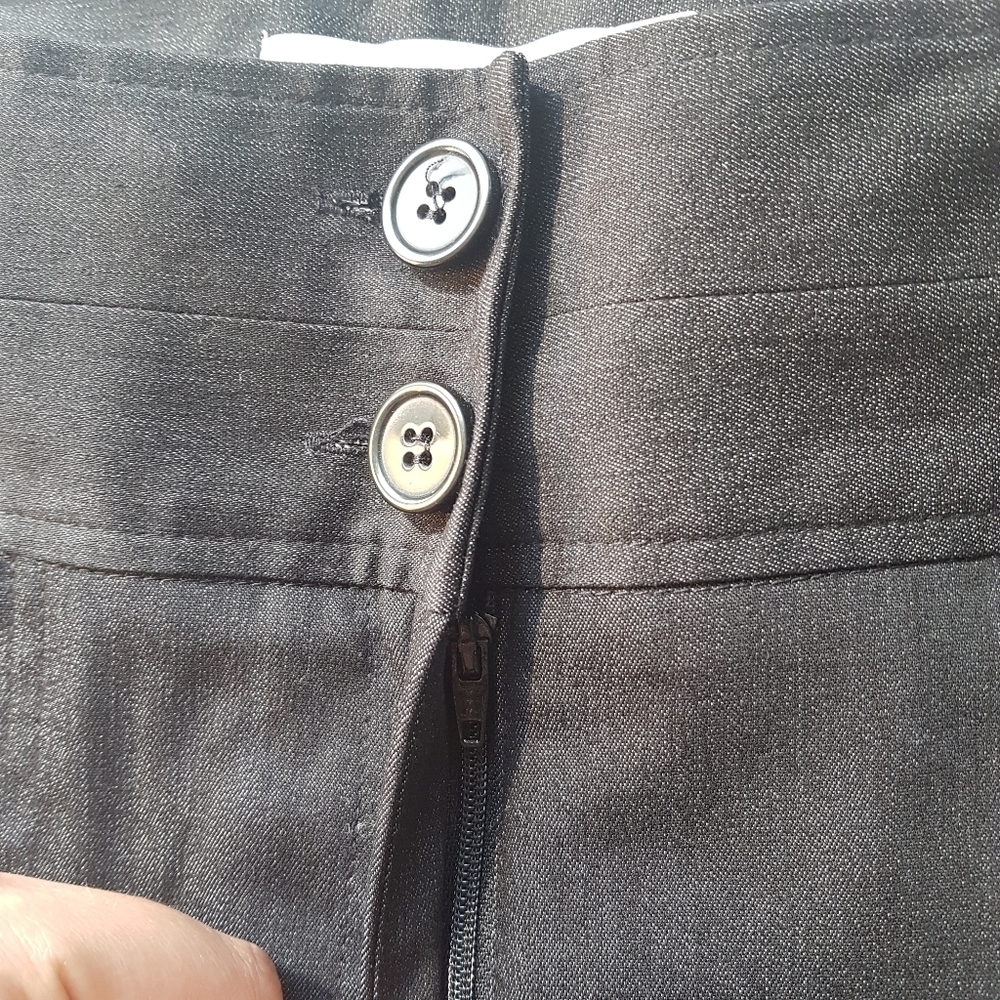 Smart Set Low Rise Bermuda Shorts - Picture 2 of 12